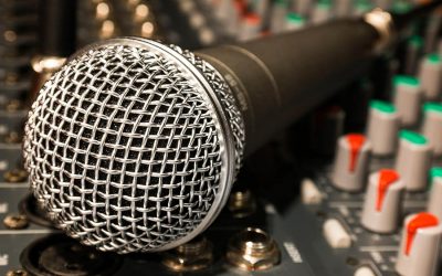 Comment brancher un micro sur son ordinateur : le truc du podcasteur